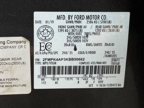Certified 2019 Ford Edge ST w/ Equipment Group 401A AWD/4WD image 31