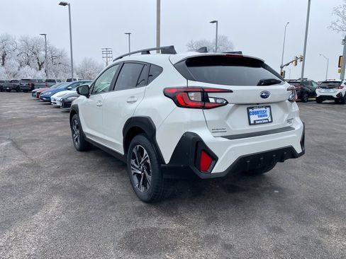 Certified 2025 Subaru Crosstrek 2.0i Premium image 5