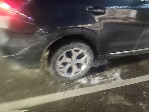 Used 2018 Subaru Forester 2.5i Touring w/ Popular Package #2 image 6