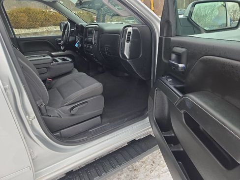 Used 2018 Chevrolet Silverado 1500 LT w/ All Star Edition image 40