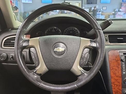 Used 2009 Chevrolet Tahoe LTZ AWD/4WD image 20