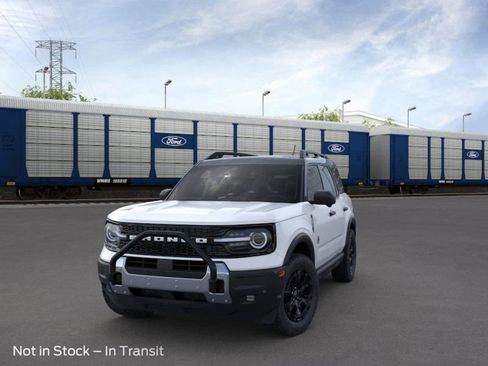 New 2025 Ford Bronco Sport Outer Banks w/ Sasquatch Outer Banks Package image 25