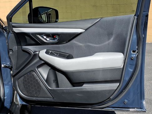 Certified 2025 Subaru Outback Premium w/ Popular Package #1A image 23