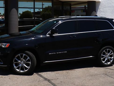Used 2019 Jeep Grand Cherokee Summit w/ Platinum Series Group AWD/4WD image 4
