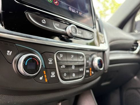 Used 2023 Chevrolet Traverse Premier w/ Redline Edition image 7