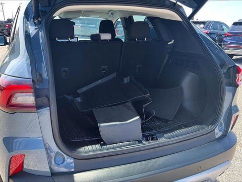 Used 2023 Ford Escape Active w/ Tech Pack #1 AWD/4WD image 19