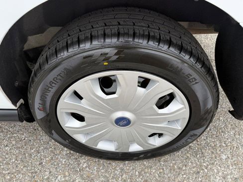Used 2021 Ford Transit Connect XLT image 53