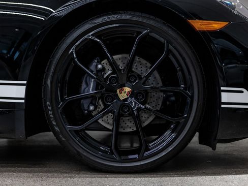 Certified 2024 Porsche 718 Boxster RWD image 20