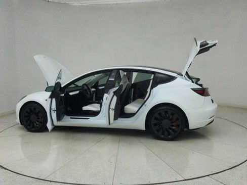 Used 2023 Tesla Model 3 Performance image 74