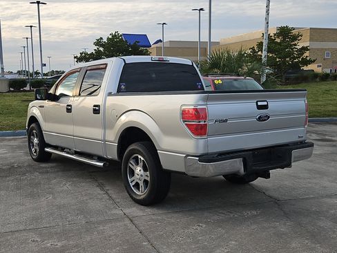 Used 2010 Ford F150 XLT image 3