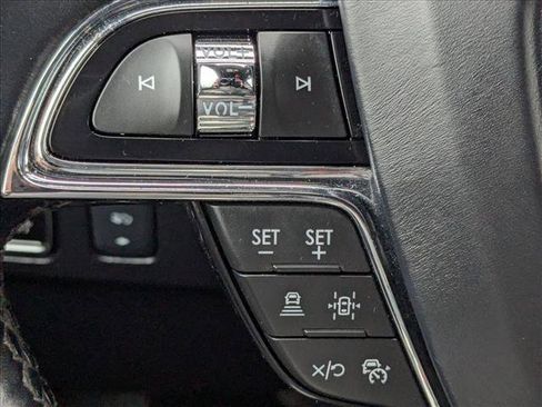 Used 2024 Lincoln Navigator L Reserve image 16
