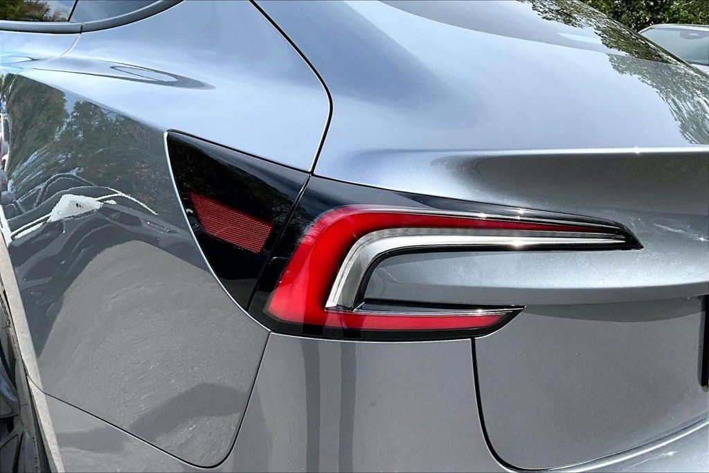Used 2026 Tesla Model 3 RWD image 39