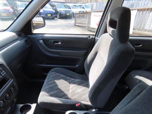 Used 1999 Honda CR-V EX image 18