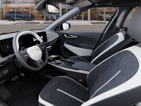 New 2025 Kia EV6 GT-Line RWD image 17