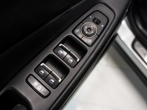 Used 2020 Hyundai Santa Fe Limited AWD/4WD image 21