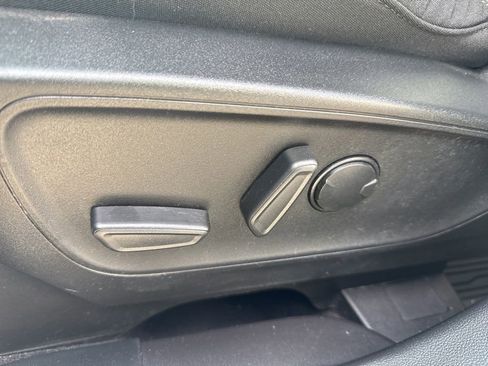 Used 2023 Ford Escape Active w/ Tech Pack #2 AWD/4WD image 24