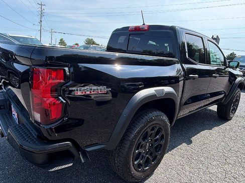 New 2026 Chevrolet Colorado Trail Boss AWD/4WD image 8