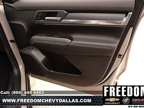 New 2026 GMC Terrain Elevation w/ Elevation Premium Package FWD image 38