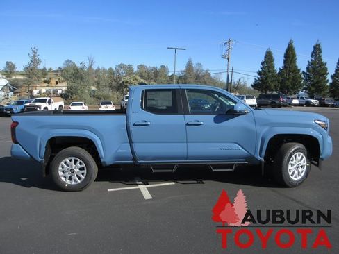 New 2026 Toyota Tacoma SR5 image 2
