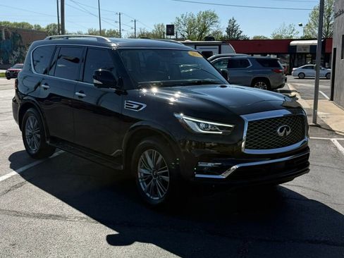 Used 2021 INFINITI QX80 Luxe image 21