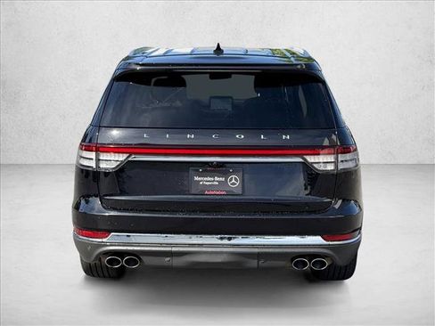 Used 2021 Lincoln Aviator Reserve w/ Equipment Group 201A AWD/4WD image 6