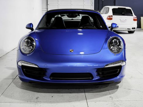 Used 2016 Porsche 911 Targa 4S AWD/4WD image 5