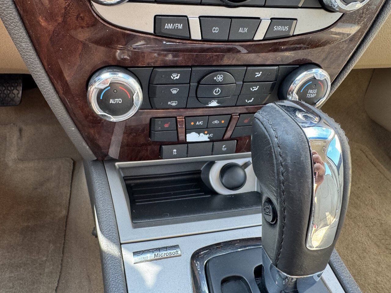 Used 2010 Ford Fusion SEL FWD image 21