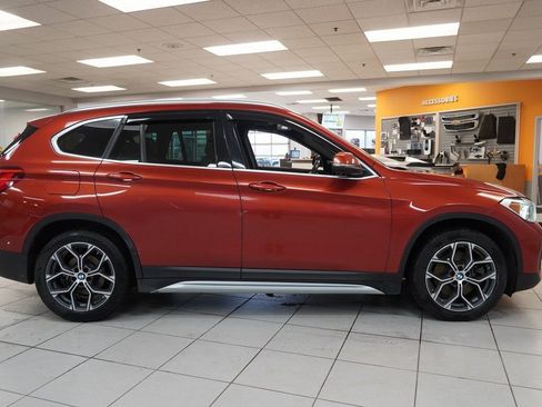 Used 2020 BMW X1 xDrive28i w/ Premium Package image 14