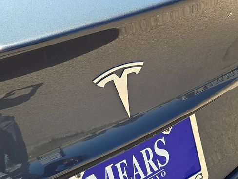 Used 2021 Tesla Model 3 Long Range AWD/4WD image 11
