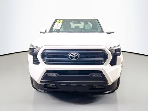 Used 2024 Toyota Tacoma SR5 image 11