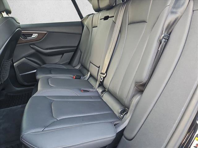 Used 2020 Audi Q8 Premium Plus w/ Premium Plus Package AWD/4WD image 20