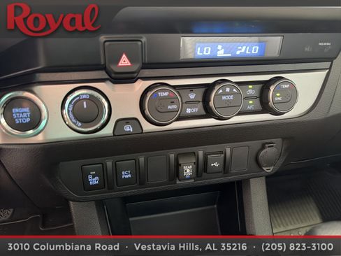Used 2023 Toyota Tacoma SR5 w/ Technology Package AWD/4WD image 30