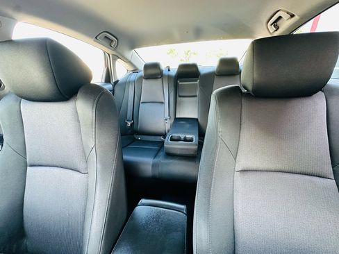 Used 2019 Honda Accord LX image 15