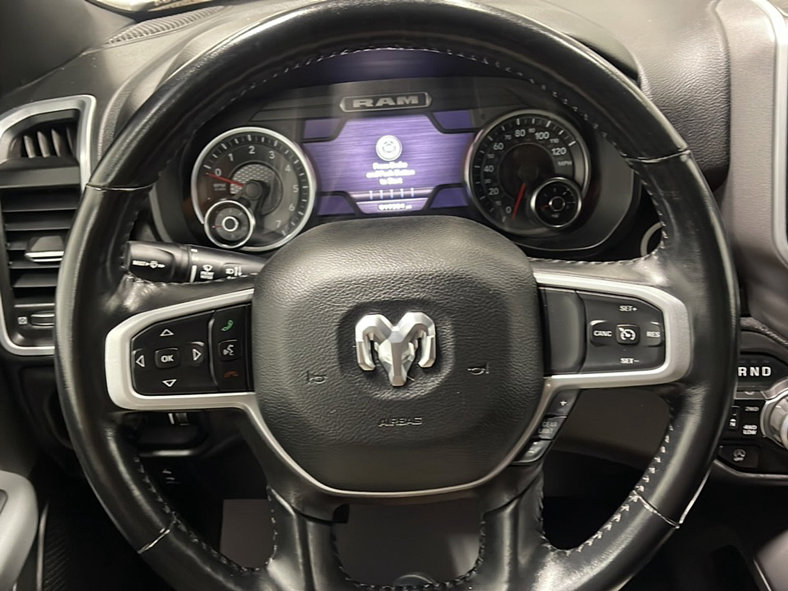 Used 2023 RAM 1500 Big Horn AWD/4WD image 4