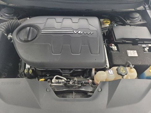 Used 2021 Jeep Cherokee Limited AWD/4WD image 30
