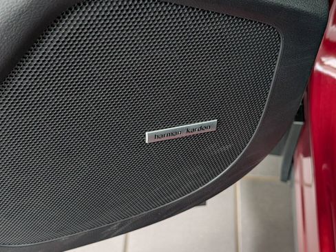 Used 2025 Subaru Ascent Bronze Edition w/ Onyx Package image 17