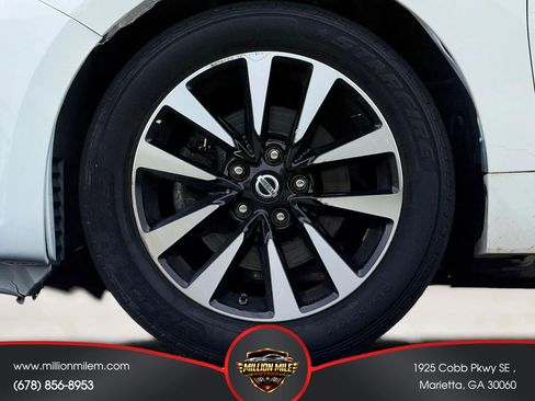 Used 2018 Nissan Altima 2.5 SV FWD image 30