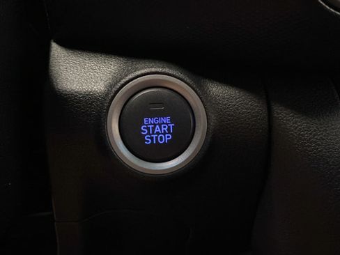 Used 2021 Hyundai Kona Limited AWD/4WD image 23