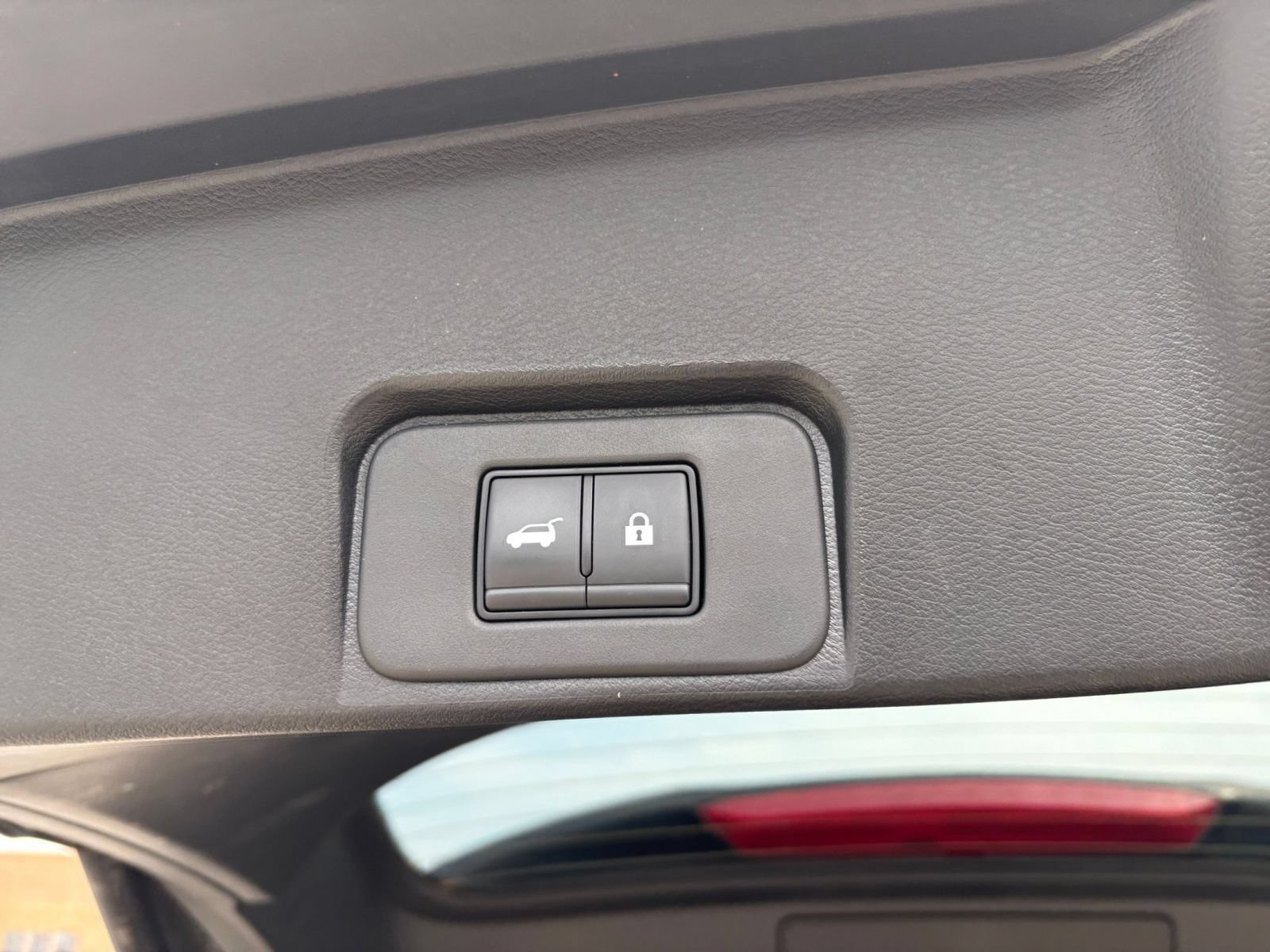 Used 2026 Nissan Rogue SL AWD/4WD image 22