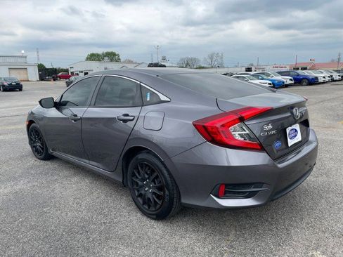 Used 2017 Honda Civic LX image 2