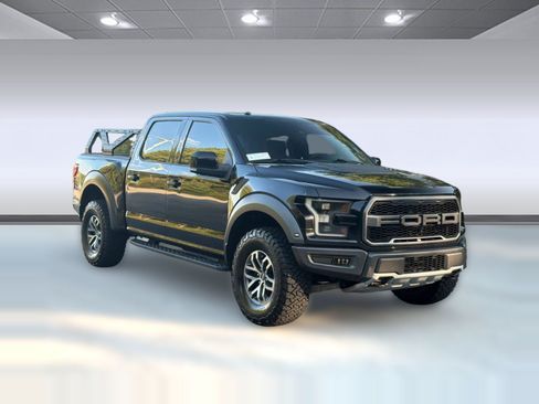 Used 2018 Ford F150 Raptor w/ Equipment Group 802A Luxury AWD/4WD image 7