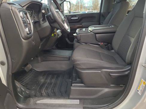 Used 2020 GMC Sierra 2500 SLE image 19