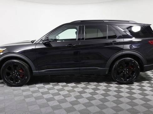 Used 2022 Ford Explorer ST w/ Equipment Group 401A image 8