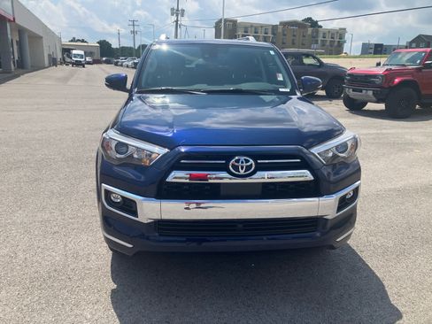 Used 2023 Toyota 4Runner Limited AWD/4WD image 2