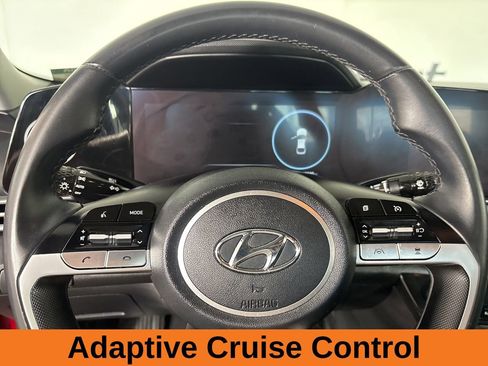 Used 2023 Hyundai Elantra Limited image 13