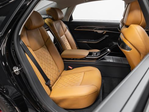 Used 2023 Audi S8 4.0T quattro image 70