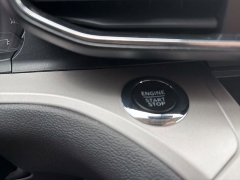 Used 2024 Ford Explorer XLT w/ Equipment Group 202A image 23