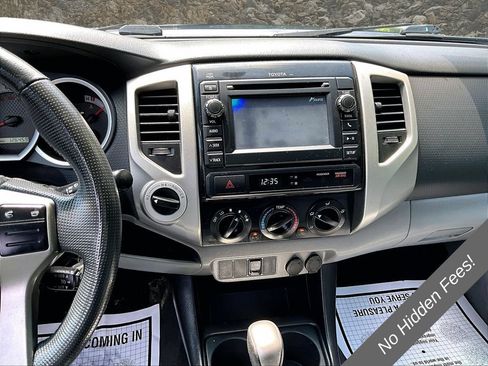 Used 2013 Toyota Tacoma 4x4 Double Cab w/ SR5 Pkg image 6