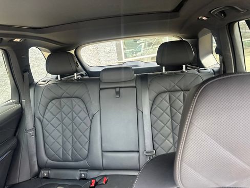 Used 2024 BMW X5 sDrive40i w/ M Sport Package RWD image 13