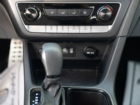 Used 2018 Hyundai Sonata SE image 28